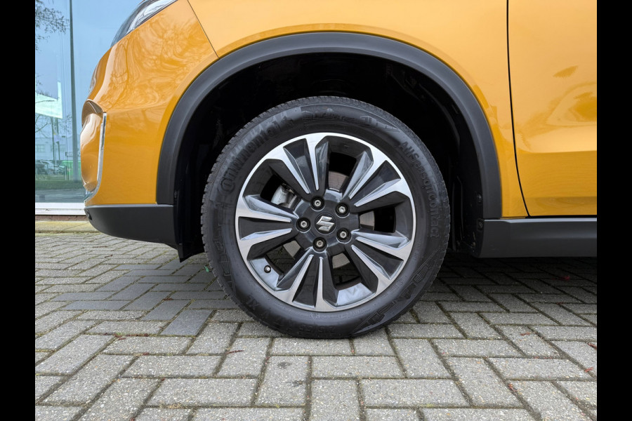 Suzuki Vitara 1.5 Hybrid Style - Automaat - Pano/Schuifdak - Trekhaak - Navi - Org.NL