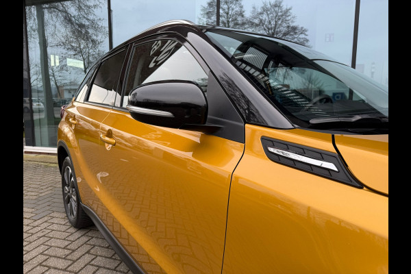 Suzuki Vitara 1.5 Hybrid Style - Automaat - Pano/Schuifdak - Trekhaak - Navi - Org.NL