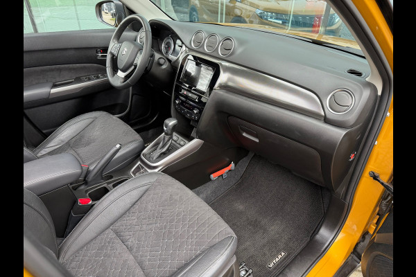 Suzuki Vitara 1.5 Hybrid Style - Automaat - Pano/Schuifdak - Trekhaak - Navi - Org.NL