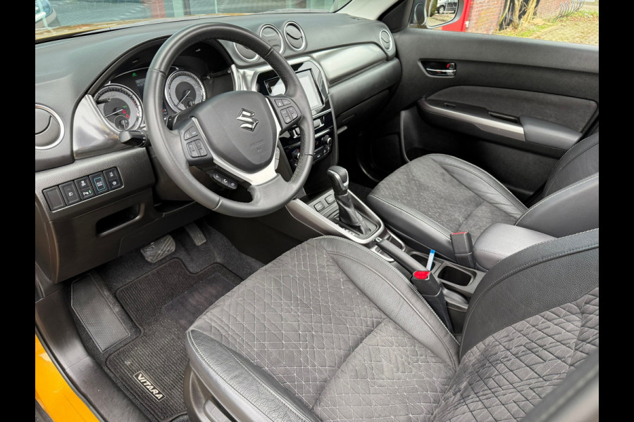 Suzuki Vitara 1.5 Hybrid Style - Automaat - Pano/Schuifdak - Trekhaak - Navi - Org.NL