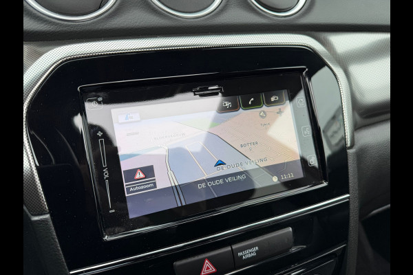 Suzuki Vitara 1.5 Hybrid Style - Automaat - Pano/Schuifdak - Trekhaak - Navi - Org.NL