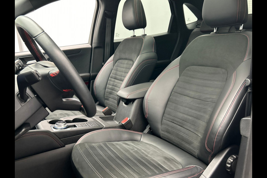 Ford Kuga 2.5 PHEV ST-Line X | Pano/Dak | B&O | Trekhaak | Apple/Carplay