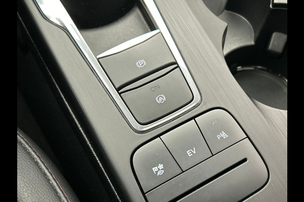 Ford Kuga 2.5 PHEV ST-Line X | Pano/Dak | B&O | Trekhaak | Apple/Carplay