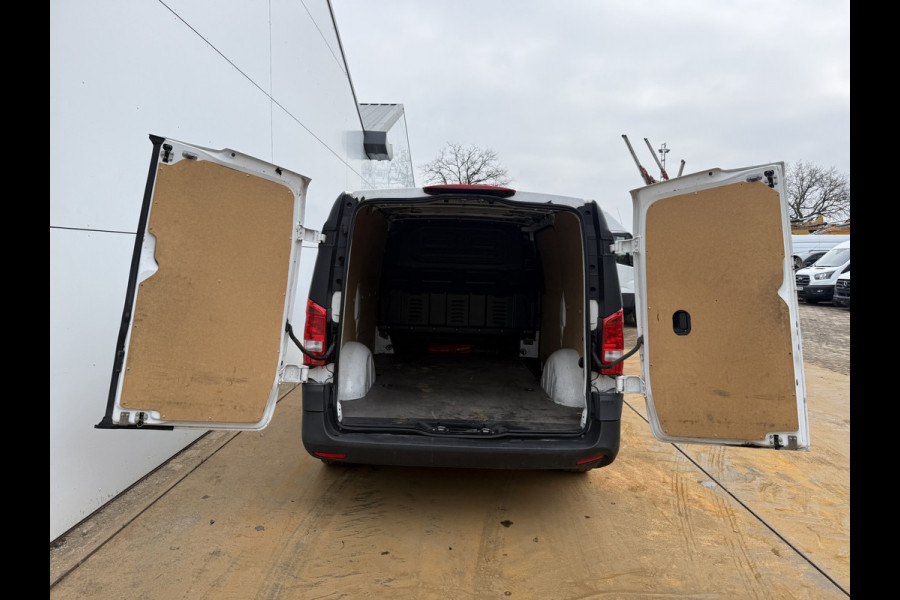 Mercedes-Benz eVito 112 66kWh 286km WLTP 95.8% (SOH) 50kW Snelladen Climate Control Cruise Control Stoelverwarming