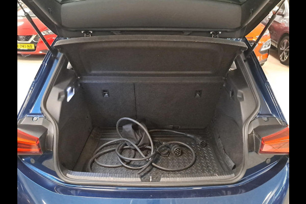 CUPRA Born Business One 62 kWh