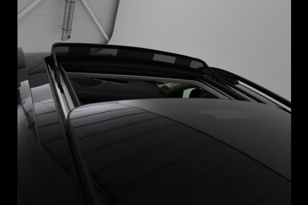 Lynk & Co 01 1.5 Plug In | Panoramadak | Infinity by Harman | Camera | Adaptive cruise | Stoelverwarming | Carplay | Memory | Full LED | PHEV