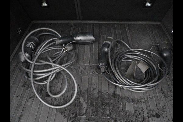 Lynk & Co 01 1.5 Plug In | Panoramadak | Infinity by Harman | Camera | Adaptive cruise | Stoelverwarming | Carplay | Memory | Full LED | PHEV