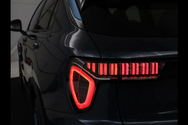 Lynk & Co 01 1.5 Plug In | Panoramadak | Infinity by Harman | Camera | Adaptive cruise | Stoelverwarming | Carplay | Memory | Full LED | PHEV