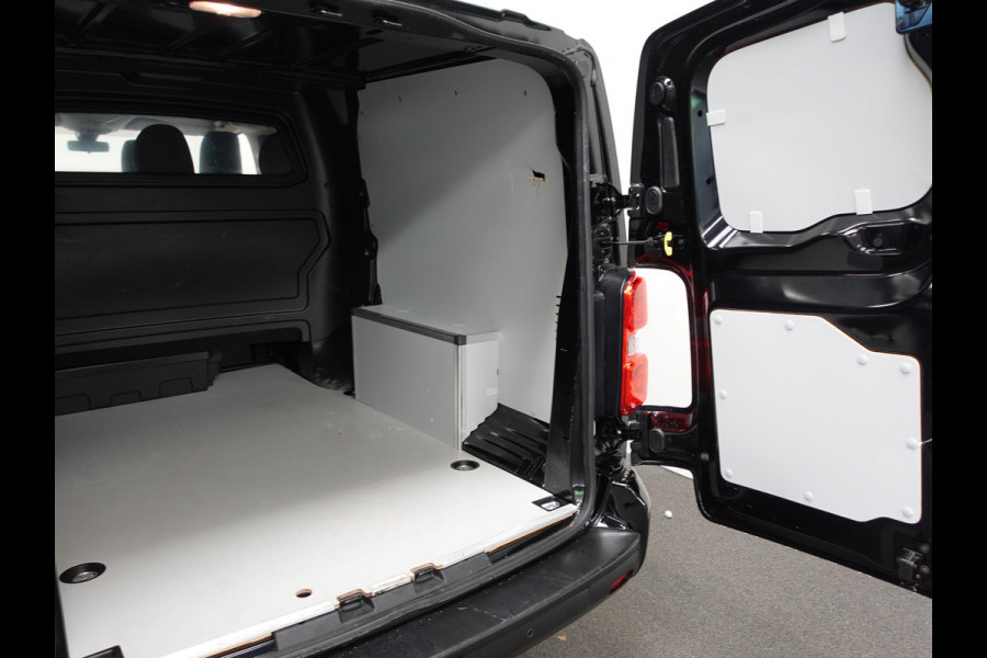 Peugeot Expert 2.0 180PK Long Premium Dubbele Cabine Automaat Airco Bluetooth Navigatie Apple Carplay/ Android Auto Trekhaak