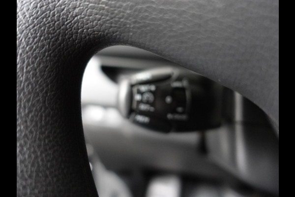 Peugeot Expert 2.0 180PK Long Premium Dubbele Cabine Automaat Airco Bluetooth Navigatie Apple Carplay/ Android Auto Trekhaak