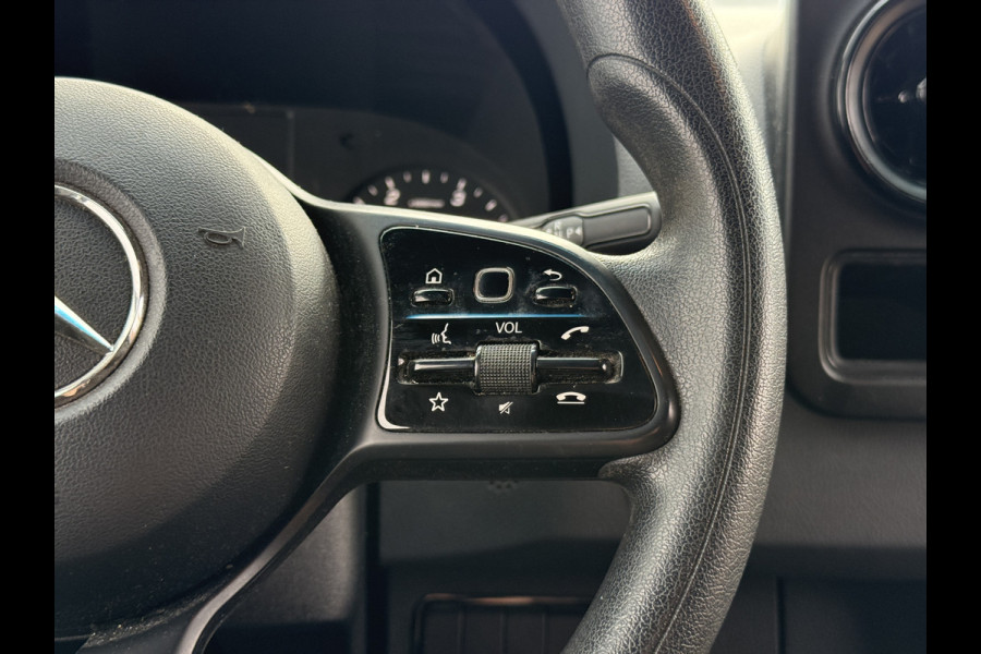 Mercedes-Benz Sprinter 316 2.2 CDI Automaat L1H1 LED Dubbele Schuif Climate Control Cruise Control Imperiaal Trekhaak Carplay Camera Stoelverwarming Standkachel