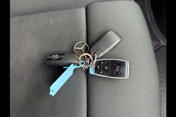 Mercedes-Benz Sprinter 316 2.2 CDI Automaat L1H1 LED Dubbele Schuif Climate Control Cruise Control Imperiaal Trekhaak Carplay Camera Stoelverwarming Standkachel