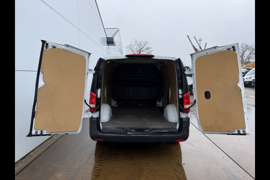 Mercedes-Benz eVito 112 66kWh 286km WLTP 50kW Snelladen Climate Control Cruise Control Stoelverwarming