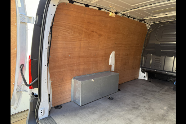 Mercedes-Benz eVito 112 66kWh 280km WLTP 96% (SOH) 80KW Snelladen Climate Control Cruise Control Stoelverwarming Apple Carplay Parkeersensoren Voor en Achter