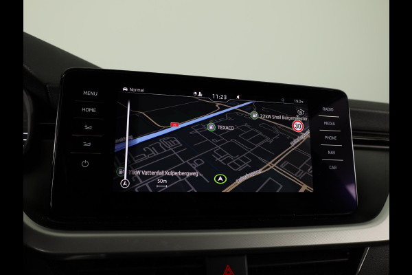 Škoda Kamiq 1.0 TSI Business Edition 115pk | Navigatie | Stoelverwarming | Virtual Cockpit | Cruise controle | Parkeersensoren voor en achter