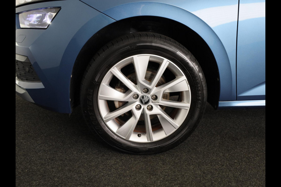 Škoda Kamiq 1.0 TSI Business Edition 115pk | Navigatie | Stoelverwarming | Virtual Cockpit | Cruise controle | Parkeersensoren voor en achter