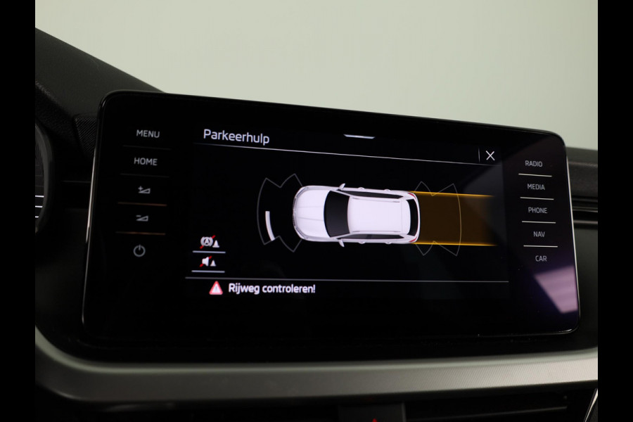 Škoda Kamiq 1.0 TSI Business Edition 115pk | Navigatie | Stoelverwarming | Virtual Cockpit | Cruise controle | Parkeersensoren voor en achter