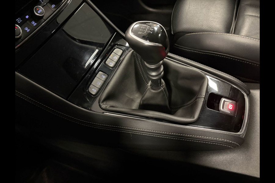 Opel Grandland X 1.2 Turbo Business Innovation*Pano*Leder*Winterpakket*Stoelkoeling*Xenon*Trekhaak*Cruise-Control*