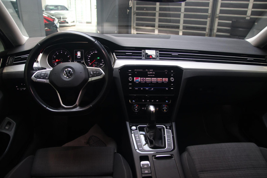 Volkswagen Passat Variant 1.5 TSI LED-CARPLAY-TREKHAAK-KEYLESS