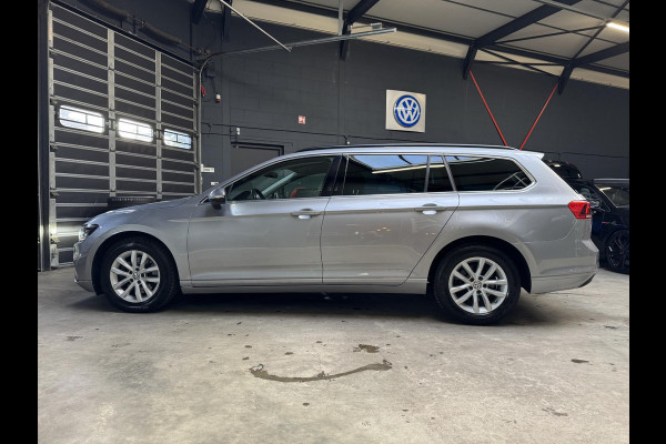 Volkswagen Passat Variant 1.5 TSI LED-CARPLAY-TREKHAAK-KEYLESS