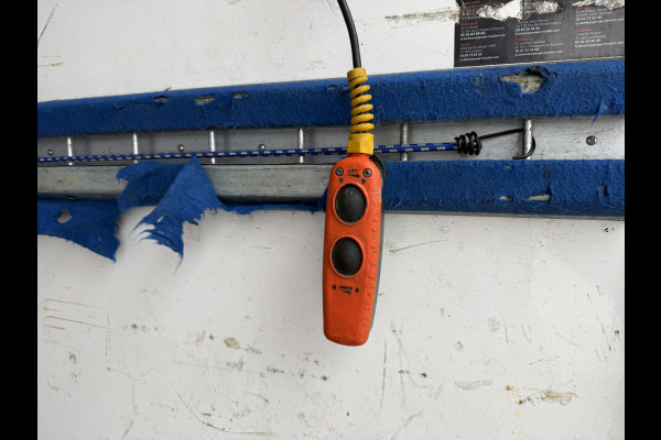 Mercedes-Benz Sprinter 515 1.9 CDI Automaat Laadklep Climate Control Cruise Control Apple Carplay Koffer Bakwagen Meubelbak