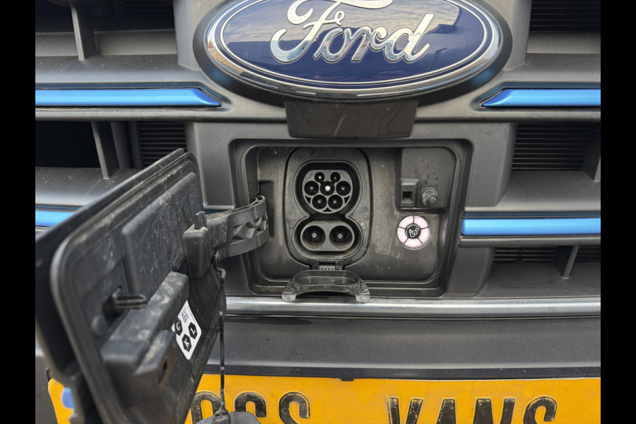 Ford E-Transit 68kWh 184PK 317km WLTP 135kWh Snelladen L2H2 Climate Control Cruise Control Camera Stoelverwarming Parkeersensoren voor achter