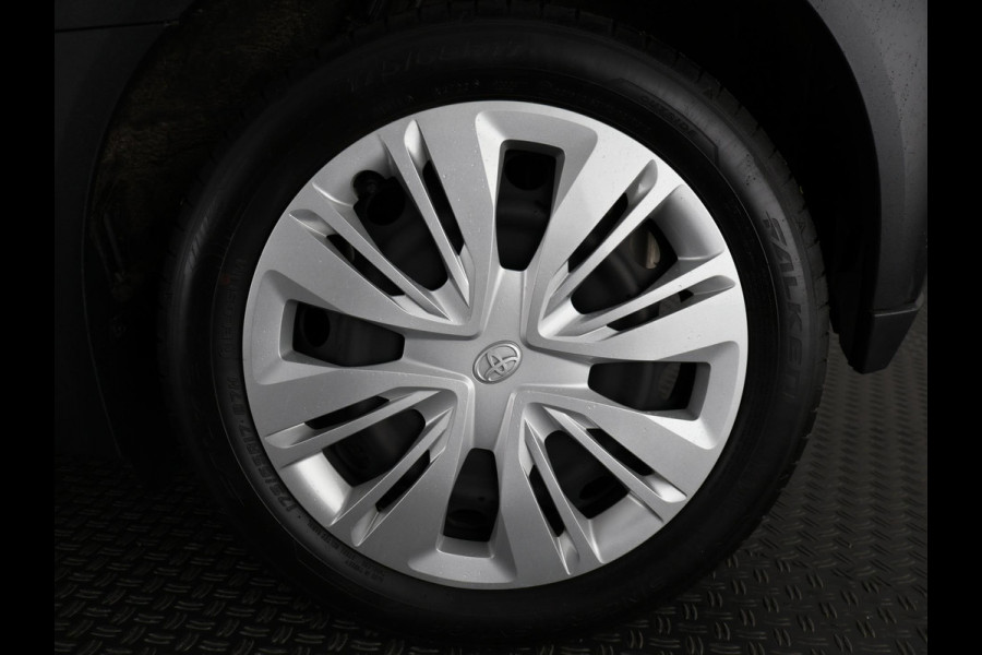 Toyota Aygo X 1.0 VVT-i MT Play | Apple Carplay & Android Auto | Adaptive Cruise Control | Cruise control