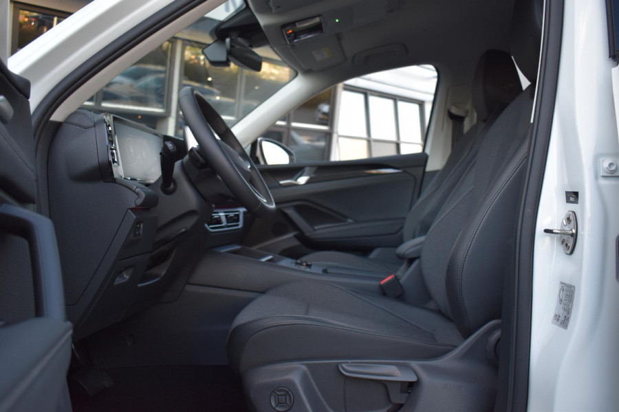 Volkswagen Tiguan 1.5 eTSI Life Edition Lane ACC Camera StuurVw