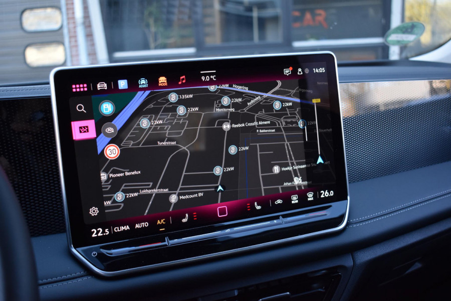 Volkswagen Tiguan 1.5 eTSI Life Edition Lane ACC Camera StuurVw