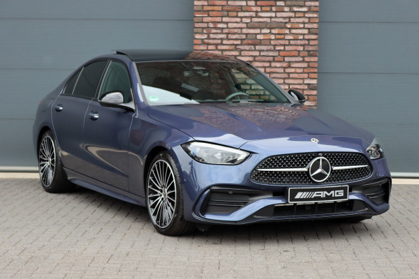 Mercedes-Benz C-Klasse 220 d AMG Line | Panoramadak | Surround Camera | Memory | Digital Light | Advanced Sound System | HUD | Keyless Go | Verwarmd Stuurwiel | Augmented Reality |
