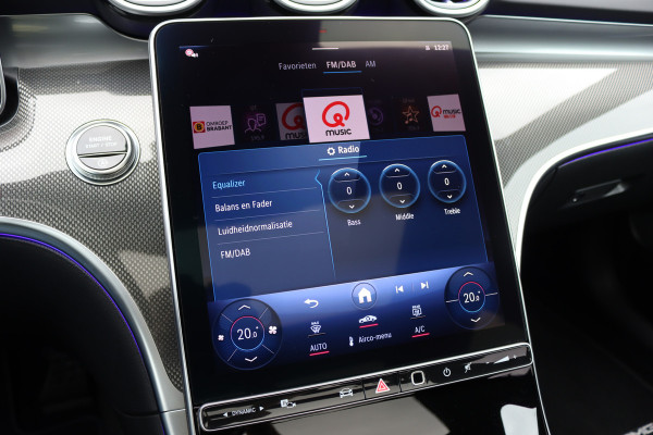 Mercedes-Benz C-Klasse 220 d AMG Line | Panoramadak | Surround Camera | Memory | Digital Light | Advanced Sound System | HUD | Keyless Go | Verwarmd Stuurwiel | Augmented Reality |