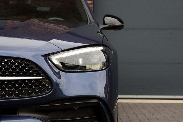 Mercedes-Benz C-Klasse 220 d AMG Line | Panoramadak | Surround Camera | Memory | Digital Light | Advanced Sound System | HUD | Keyless Go | Verwarmd Stuurwiel | Augmented Reality |