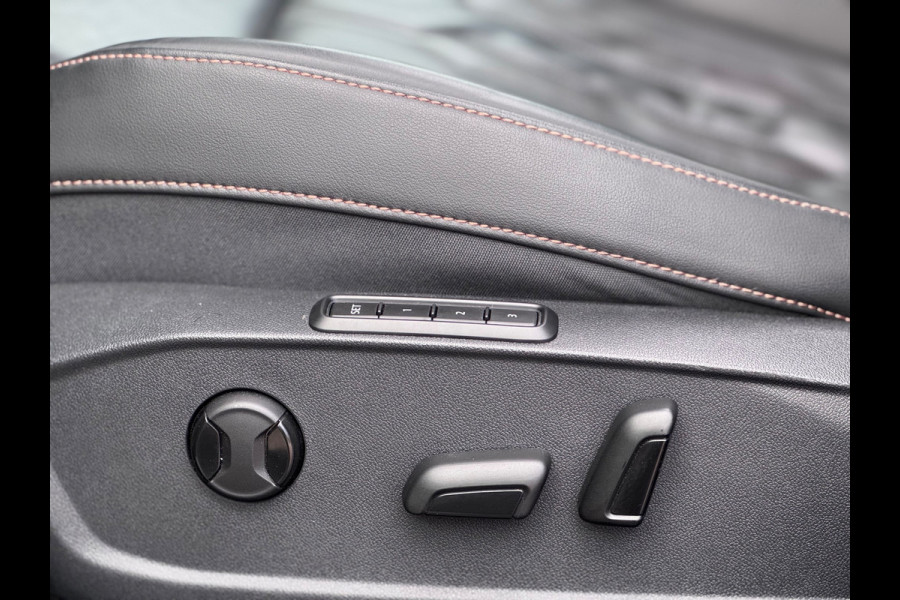 CUPRA Formentor 1.4 e-Hybrid VZ Copper Edition Pano/Memory/360