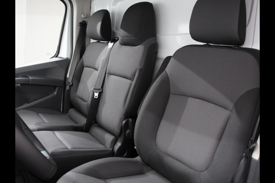 Renault Trafic 2.0 Blue dC1 150PK T30 L2H1 Advance Automaat Renault Trafic 2.0 Blue dC1 150 EDC T30 L2H1 Advance | Navigatie | Airco | Lichtmetalen velgen | Betimmering | Trekhaak | Camera | Parkeer sensoren | Dab