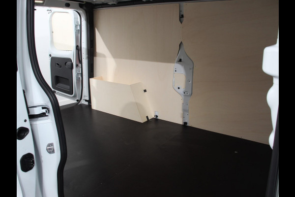 Renault Trafic 2.0 Blue dC1 150PK T30 L2H1 Advance Automaat Renault Trafic 2.0 Blue dC1 150 EDC T30 L2H1 Advance | Navigatie | Airco | Lichtmetalen velgen | Betimmering | Trekhaak | Camera | Parkeer sensoren | Dab