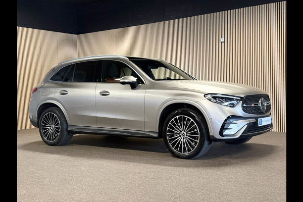 Mercedes-Benz GLC 300e 4 Matic AMG STYLING-PANORAMA-MEMORY-TREKHAAK-CAMERA-LEDER-COMPLEET