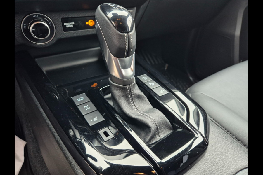 Isuzu D-max V-Cross MY25 Double Cab verlengd 5-persoons BPM vrij trekhaak 3500 Kg trekgewicht