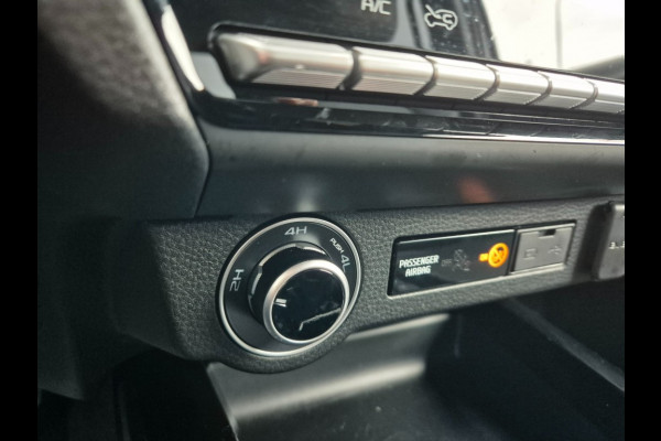 Isuzu D-max V-Cross MY25 Double Cab verlengd 5-persoons BPM vrij trekhaak 3500 Kg trekgewicht