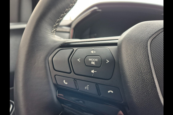 Isuzu D-max V-Cross MY25 Double Cab verlengd 5-persoons BPM vrij trekhaak 3500 Kg trekgewicht