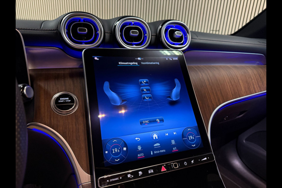 Mercedes-Benz GLC 300e 4 Matic AMG STYLING-PANORAMA-MEMORY-TREKHAAK-CAMERA-LEDER-COMPLEET