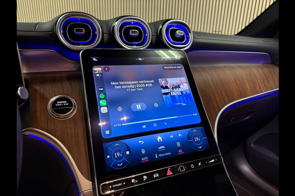 Mercedes-Benz GLC 300e 4 Matic AMG STYLING-PANORAMA-MEMORY-TREKHAAK-CAMERA-LEDER-COMPLEET