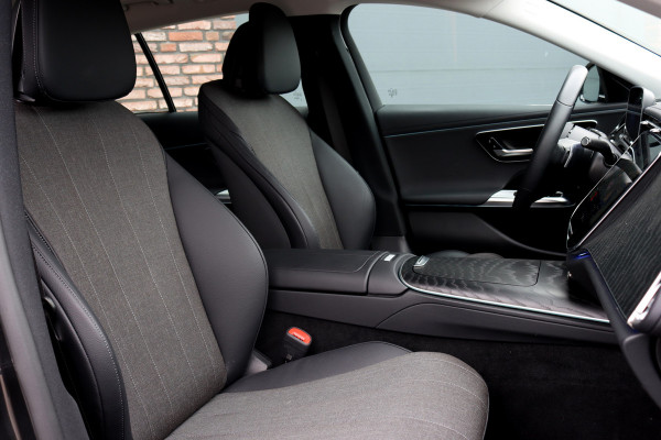 Mercedes-Benz E-Klasse Estate 300 e Luxury Line Aut9 | Distronic Pro | Keyless Go | Camera | Dodehoekassistent | High Perf. LED | Zitcomfortpakket |