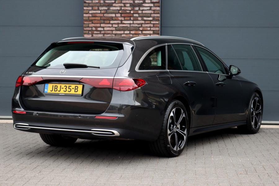 Mercedes-Benz E-Klasse Estate 300 e Luxury Line Aut9 | Distronic Pro | Keyless Go | Camera | Dodehoekassistent | High Perf. LED | Zitcomfortpakket |