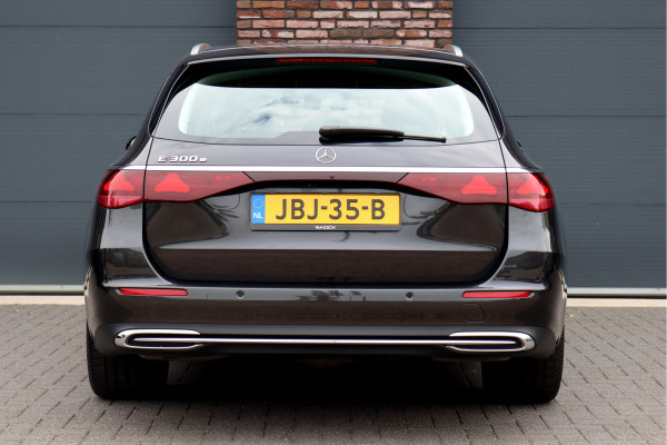 Mercedes-Benz E-Klasse Estate 300 e Luxury Line Aut9 | Distronic Pro | Keyless Go | Camera | Dodehoekassistent | High Perf. LED | Zitcomfortpakket |
