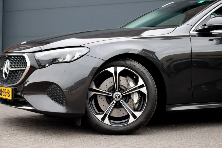 Mercedes-Benz E-Klasse Estate 300 e Luxury Line Aut9 | Distronic Pro | Keyless Go | Camera | Dodehoekassistent | High Perf. LED | Zitcomfortpakket |