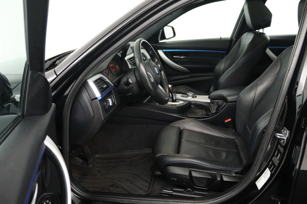 BMW 3 Serie Touring 330i High Executive (PANORAMADAK, STOELVERWARMING, LEER, NAVIGATIE, PARKEERSENSOREN)