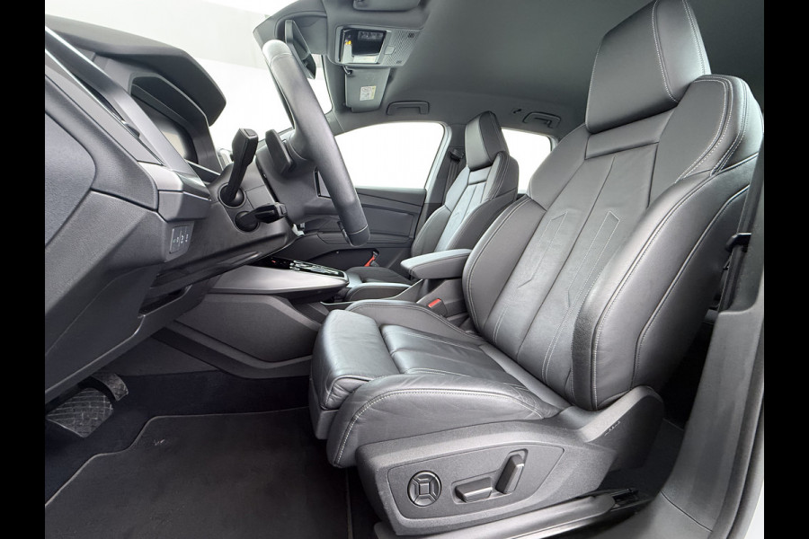 Audi Q4 e-tron 50 Quattro Launch Ed. Advanced Plus 82kWh SOH 95% Leder Warmtepomp Navi Camera Adap.Cruise Elek.Stoelen+Memory+Verwarming Apple  Elek.Achterklep DAB Matrix LED Lmv Keyless 1e Eigenaar Origineel Nederlandse Auto Dealeronderhouden