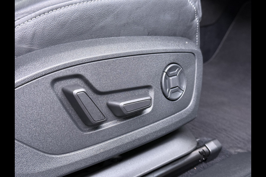 Audi Q4 e-tron 50 Quattro Launch Ed. Advanced Plus 82kWh SOH 95% Leder Warmtepomp Navi Camera Adap.Cruise Elek.Stoelen+Memory+Verwarming Apple  Elek.Achterklep DAB Matrix LED Lmv Keyless 1e Eigenaar Origineel Nederlandse Auto Dealeronderhouden