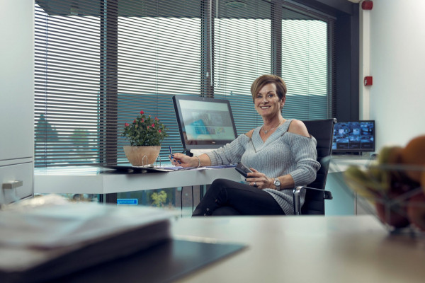 Kia Picanto 1.0 CVVT ComfortLine / / ALL-Season / Airco / DAB / 1e Eigenaar / NED-Picanto / Elec-PAkket