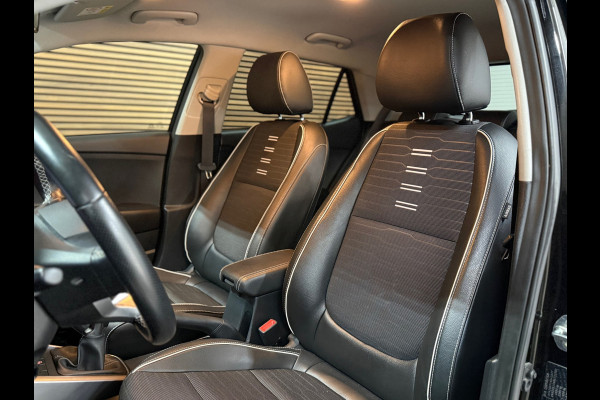 Kia Stonic 1.0 T-GDi 120pk MHEV GT-Line | LED | Camera | Navigatie | Climatronic | CarPlay /DAB+ | Lane-assist | Cruisecontrole |